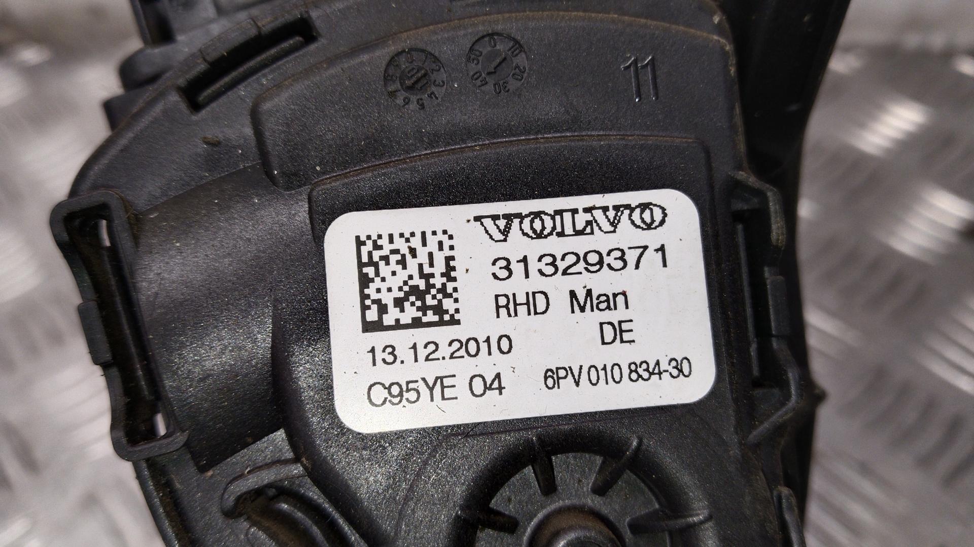 Педаль газа Volvo V60 1 купить в России